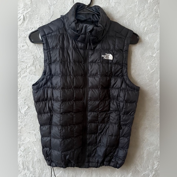 The North Face Thermoball Eco Vest - Picture 1 of 8